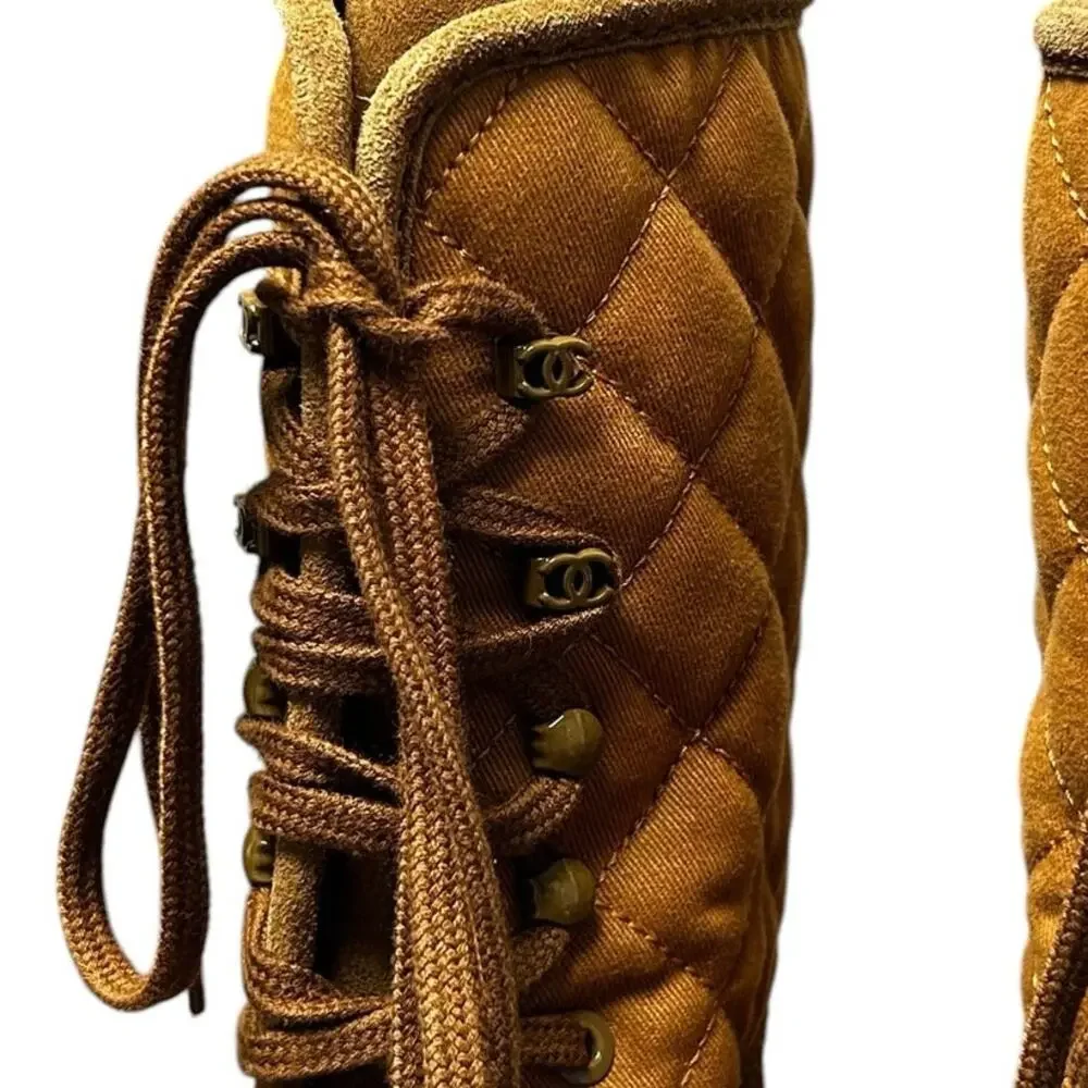 Chanel Quilted Suede Calfskin Chunky Heel Lace Up Combat Boots Womens 39 / US 9